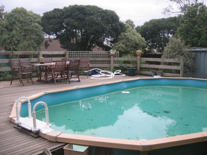 8 Denver Court, Hampton Park VIC 3976