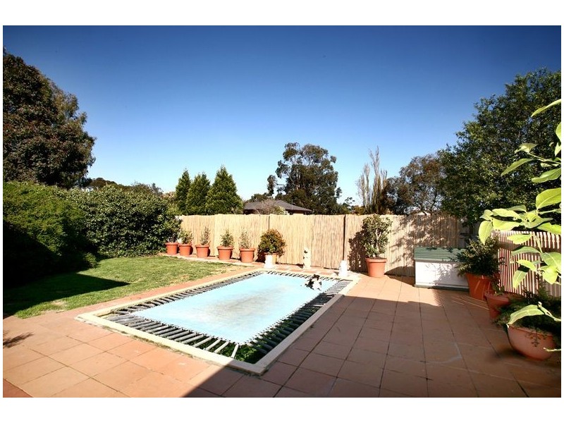 26 Oaktree Drive, Hampton Park VIC 3976