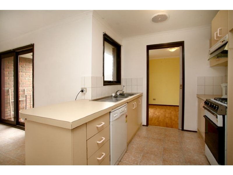 8 Harvey Ct, Hampton Park VIC 3976