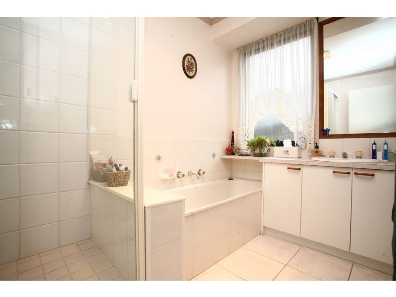 17 Sinclair Court, Hampton Park VIC 3976