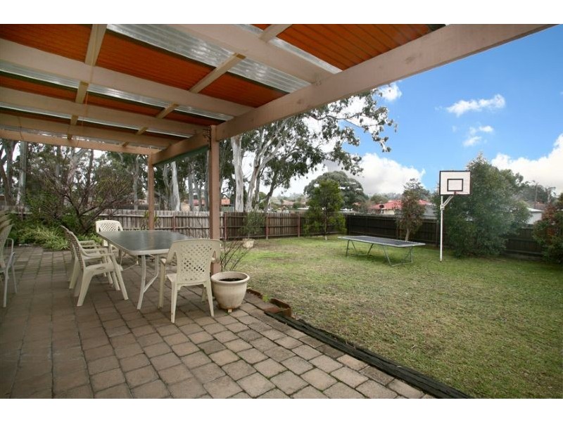17 Sinclair Court, Hampton Park VIC 3976