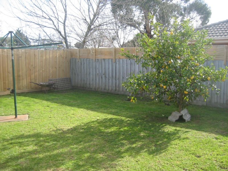 29 LAUREN DRIVE, Hampton Park VIC 3976