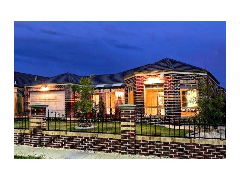 14 Henning Avenue, Lynbrook VIC 3975