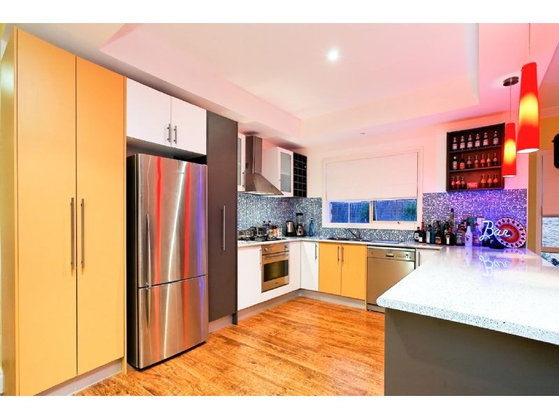 14 Henning Avenue, Lynbrook VIC 3975