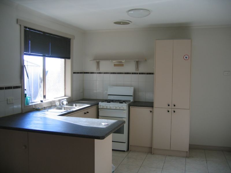 45 Amber Drive, Hampton Park VIC 3976