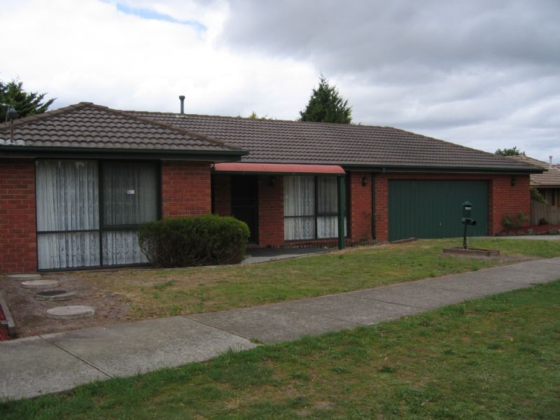 53  Edeys Run, Hampton Park VIC 3976