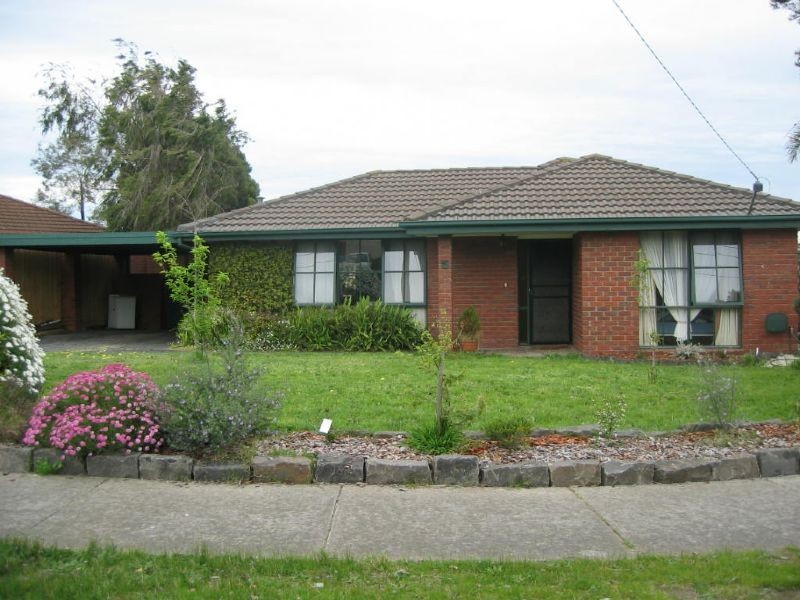 5 Denver Court, Hampton Park VIC 3976