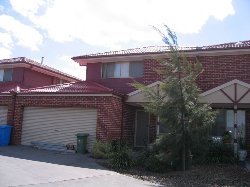 4/14-16 Karoonda Way, Hampton Park VIC 3976