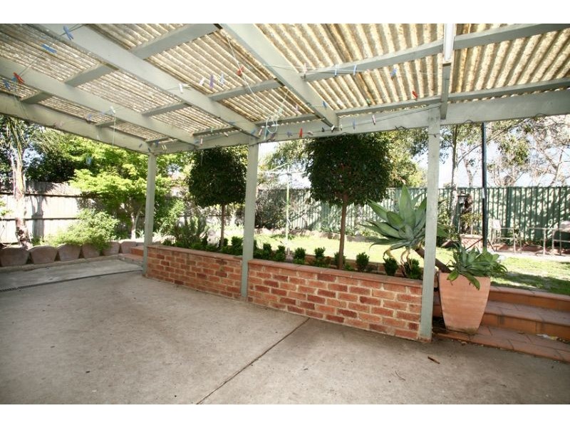 22 Edeys Run, Hampton Park VIC 3976