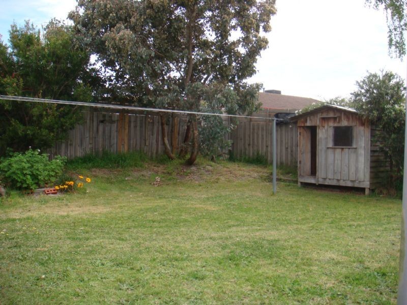 16 Cirrus Close, Hampton Park VIC 3976