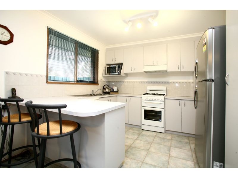 10 Bradley Ct, Hampton Park VIC 3976