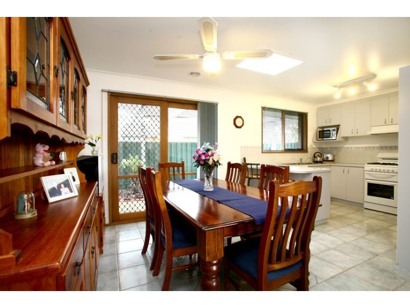 10 Bradley Ct, Hampton Park VIC 3976