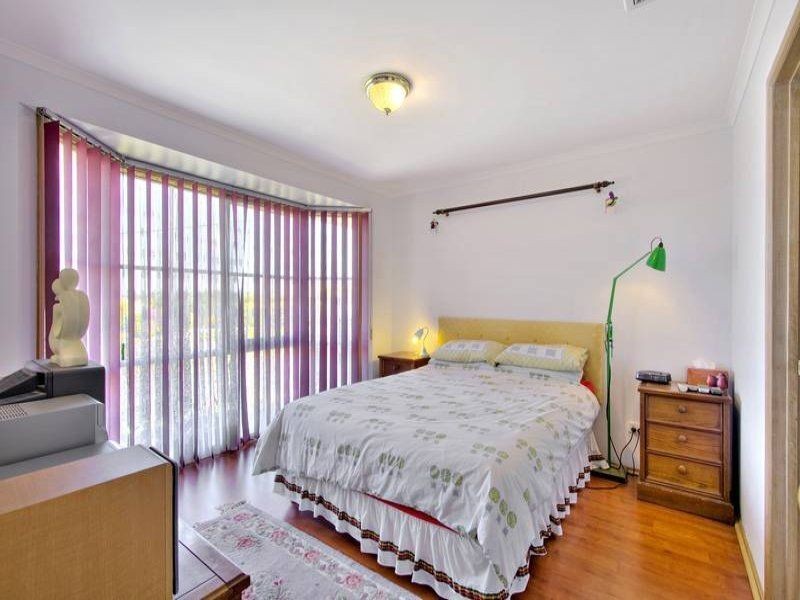 4 Gleneadie Close, Hampton Park VIC 3976