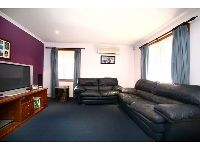 16 Dairyfarm Terrace, Hampton Park VIC 3976