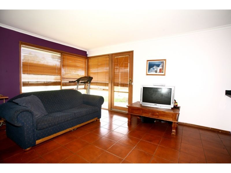 16 Dairyfarm Terrace, Hampton Park VIC 3976