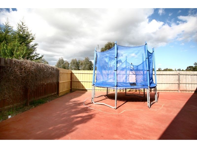 16 Dairyfarm Terrace, Hampton Park VIC 3976