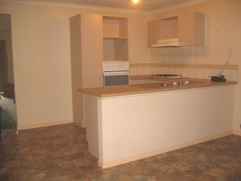 12 Greenhill Rise, Hampton Park VIC 3976