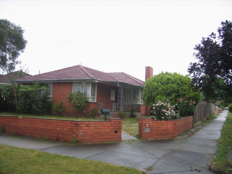 5 Maureen Court, Noble Park VIC 3174