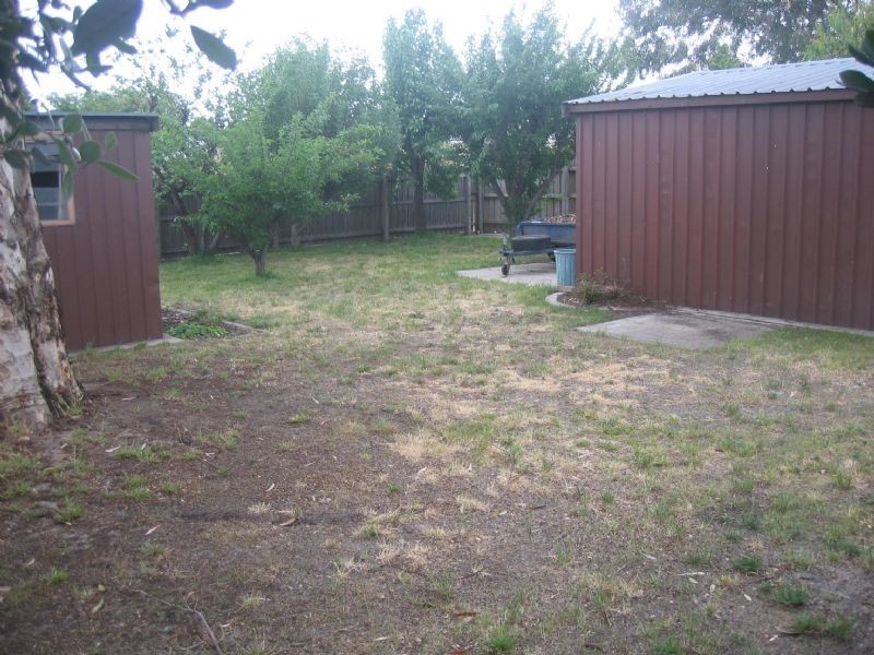 40 Millswyn Ave, Hampton Park VIC 3976