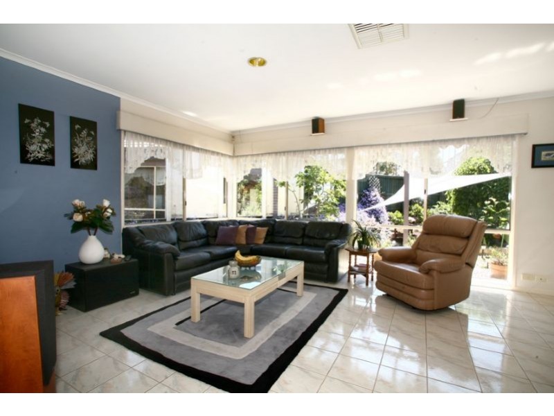 5 Tolmie Rise, Hallam VIC 3803