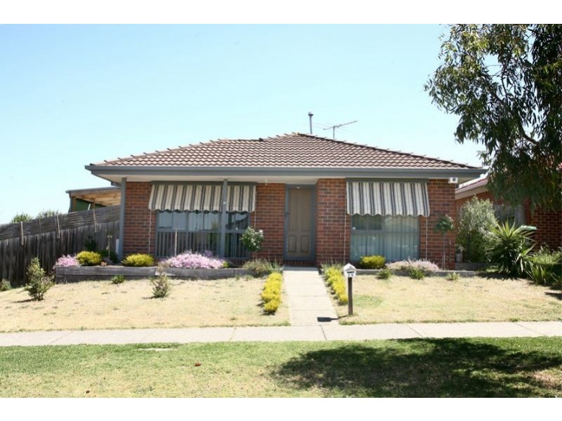 25 Amber Drive, Hampton Park VIC 3976