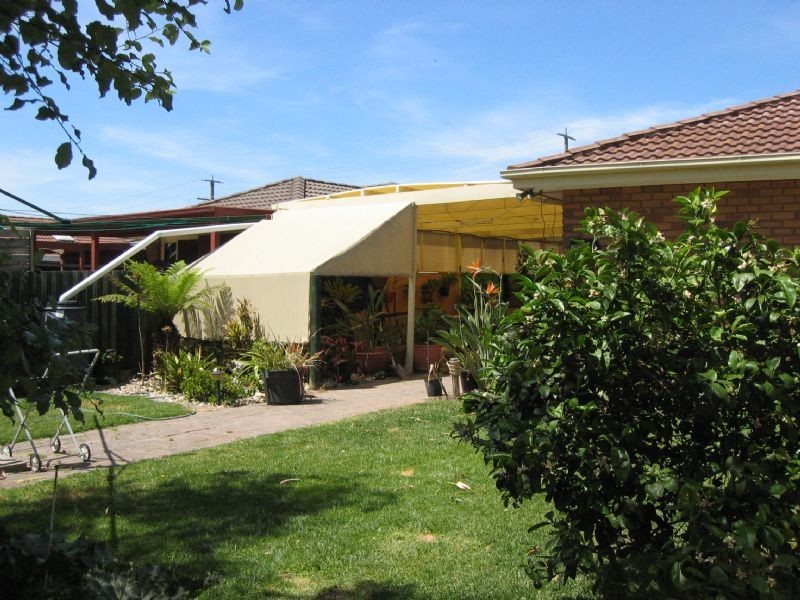 25 Springfield Cr, Hampton Park VIC 3976