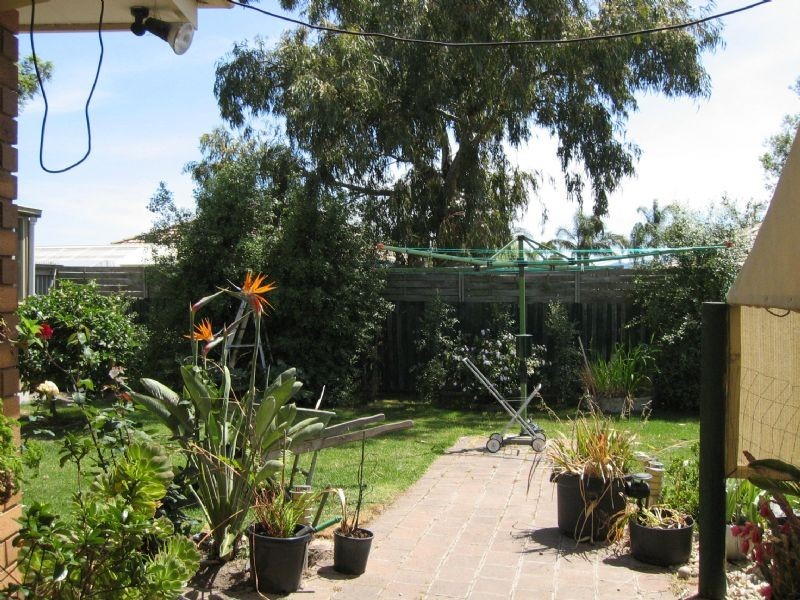 25 Springfield Cr, Hampton Park VIC 3976