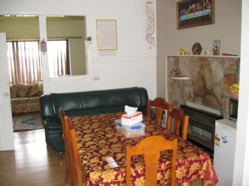 1/6 Hayes Road, Hampton Park VIC 3976