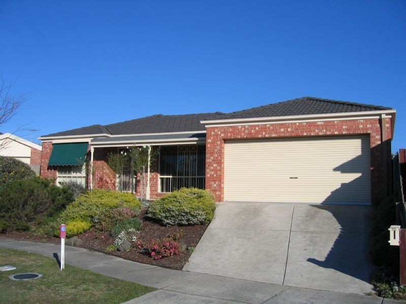 30 The Parkway, Hampton Park VIC 3976