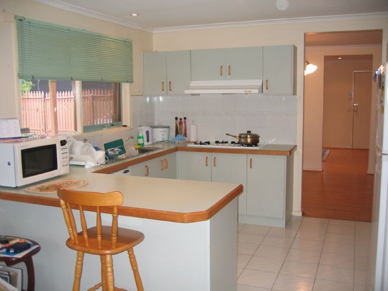 37 Amber Drive, Hampton Park VIC 3976