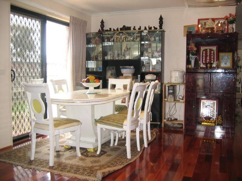 2 NUZLA COURT, Hampton Park VIC 3976