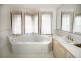 5 Hinrichsen Drive, Hallam VIC 3803