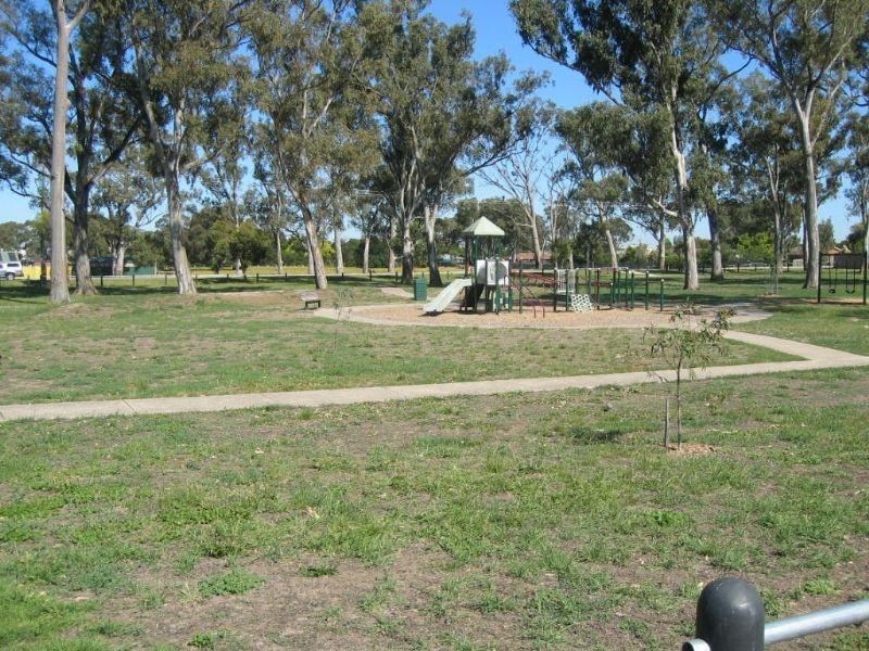 11 Yaraan Court, Hampton Park VIC 3976