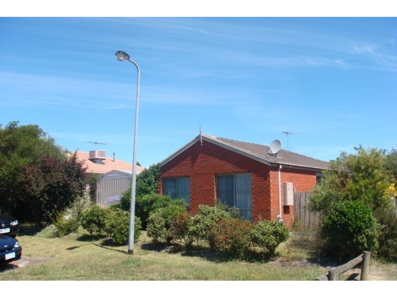 11 Valleyview Rise, Hampton Park VIC 3976