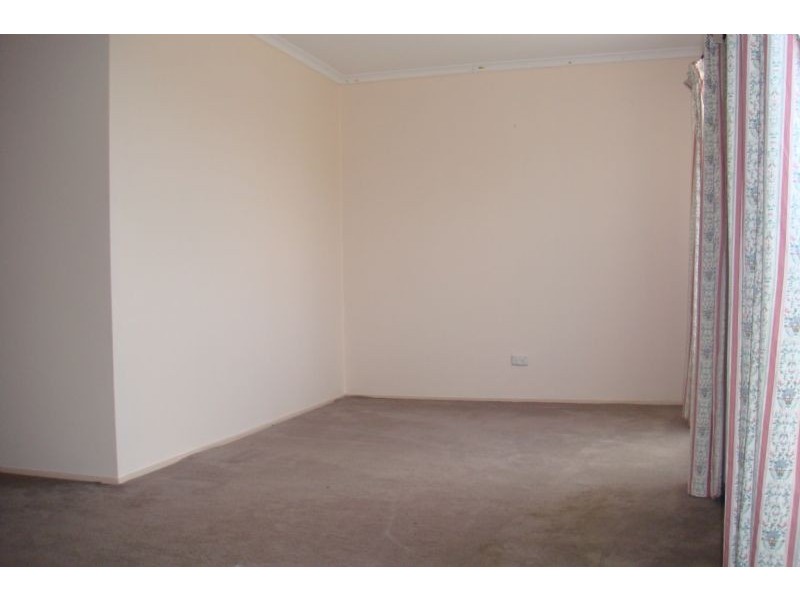 11 Valleyview Rise, Hampton Park VIC 3976