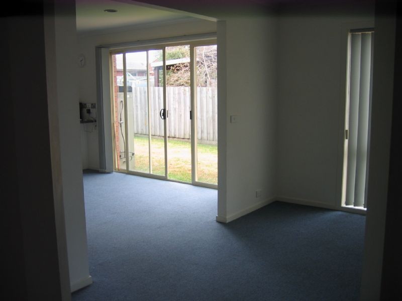 1/21-23 Alma Road, Hampton Park VIC 3976