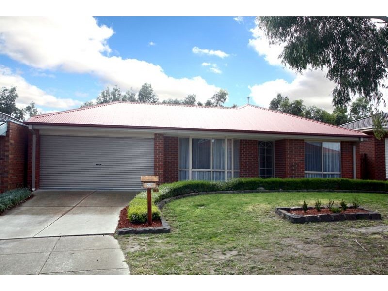 21 Dutton Close, Lynbrook VIC 3975
