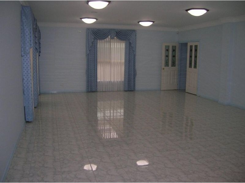 114 Hinrichsen Drive, Hallam VIC 3803