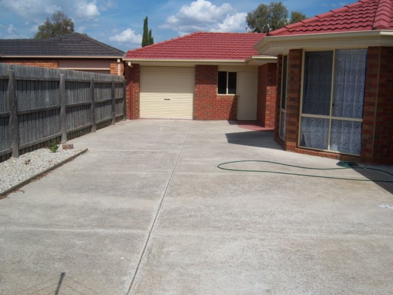 12 Sirens Place, Hallam VIC 3803