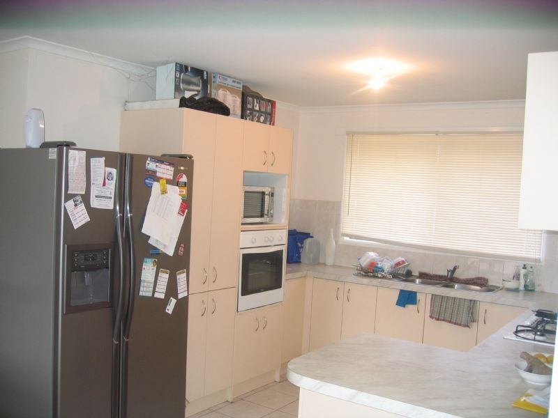 39 Redwood Avenue, Hampton Park VIC 3976