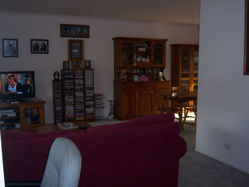 42 Willora Crescent, Cranbourne VIC 3977