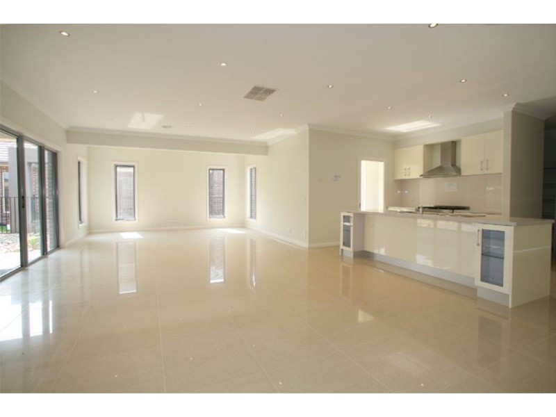 145 Aylmer Road, Lyndhurst VIC 3975