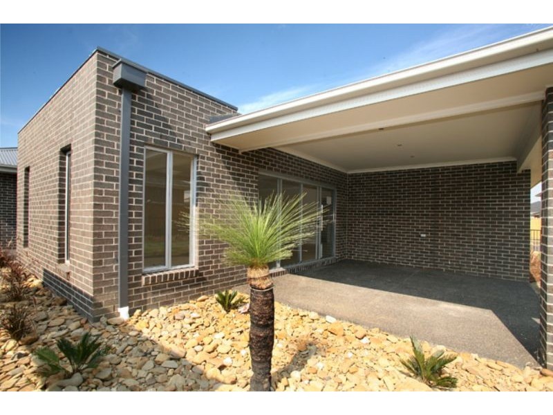 145 Aylmer Road, Lyndhurst VIC 3975