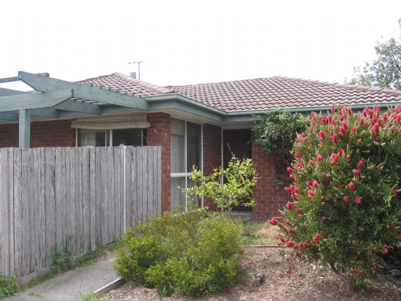 19 Cairns Road, Hampton Park VIC 3976