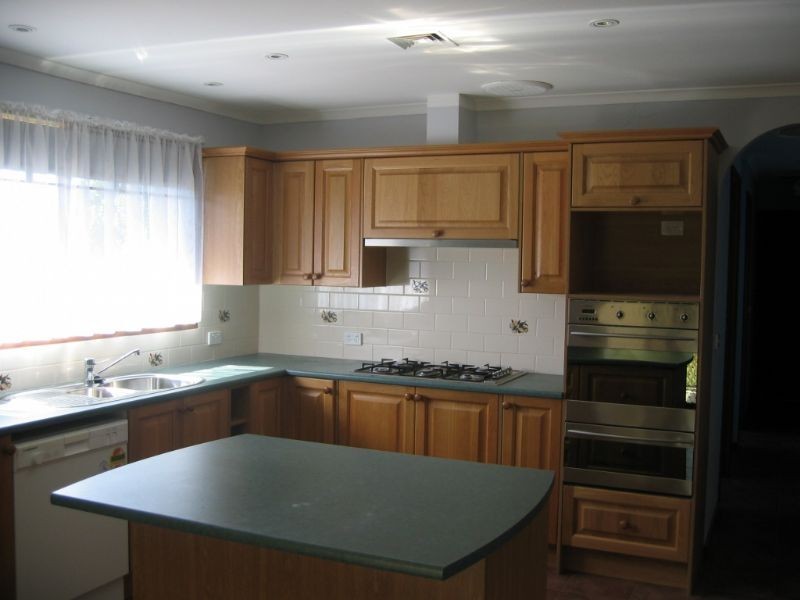 67 Springfield Crescent, Hampton Park VIC 3976