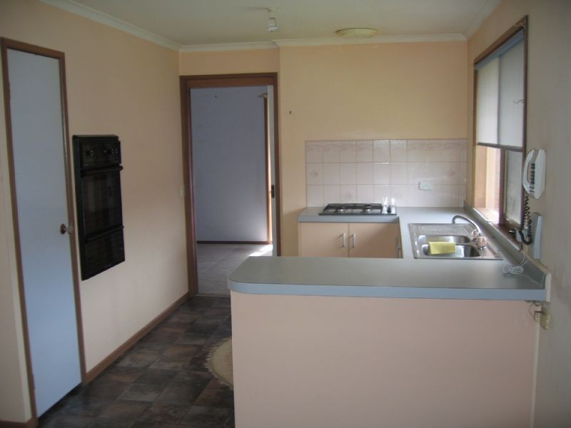 25 Dairyfarm Terrance, Hampton Park VIC 3976