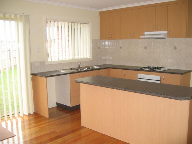 4/64-66 Laura Drive, Hampton Park VIC 3976