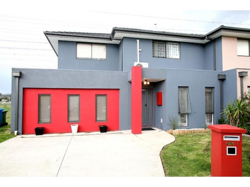 153A HINRICHSEN DRIVE, Hallam VIC 3803