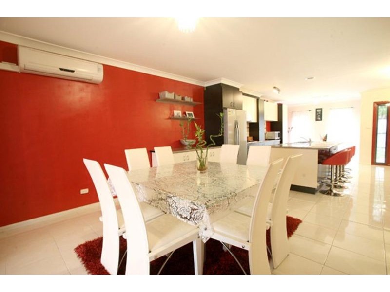 153A HINRICHSEN DRIVE, Hallam VIC 3803
