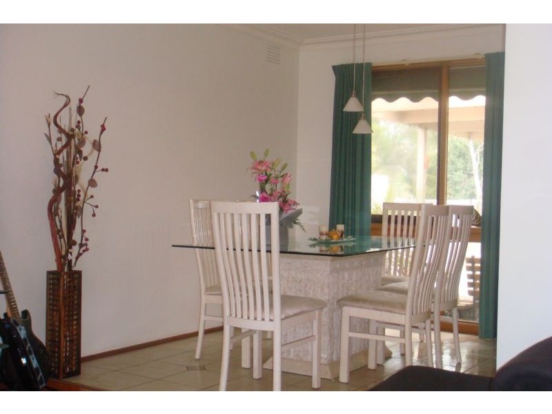 9 Andrew Street, Hampton Park VIC 3976